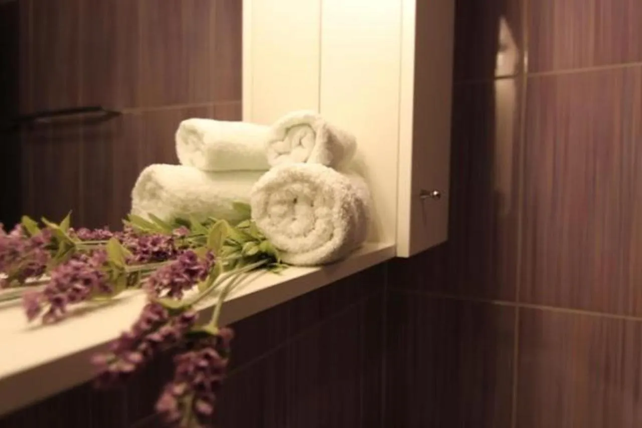 Family Friendly Apartments Kim - By Ta Leut Agency Privlaka  0*, Privlaka (Zadar)