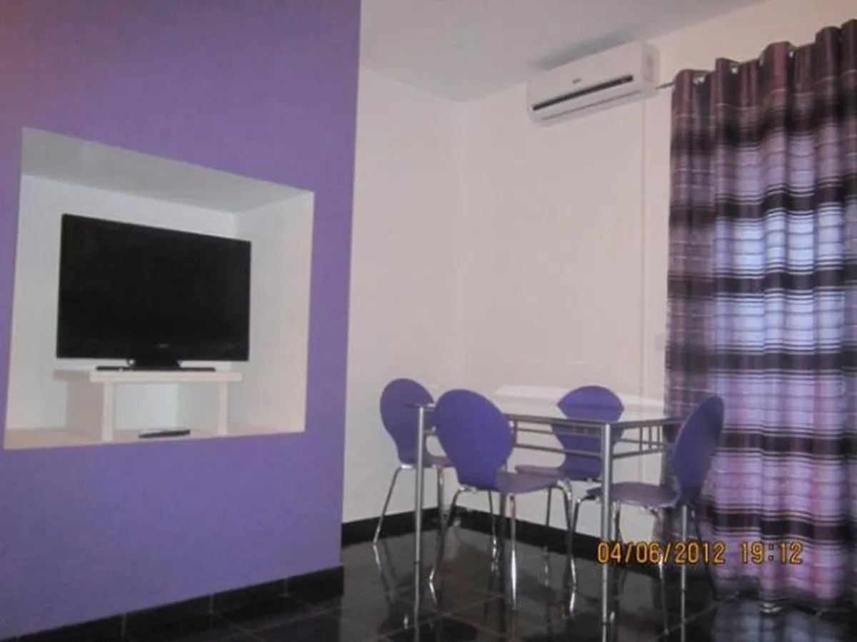 Family Friendly Apartments Kim - By Ta Leut Agency Privlaka   Privlaka (Zadar)