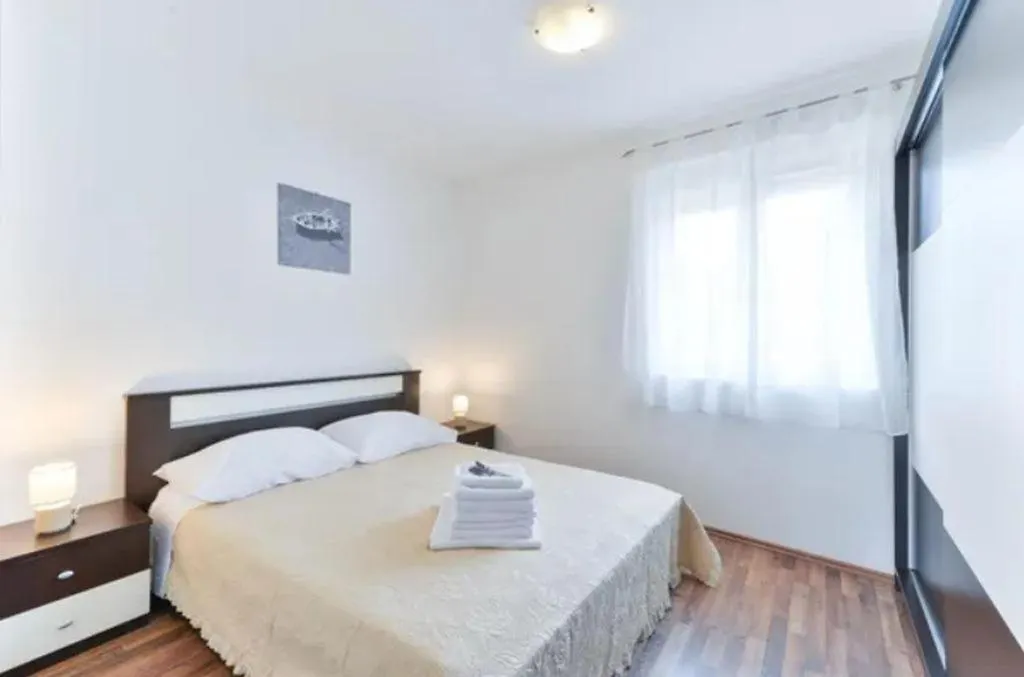 Family Friendly Apartments Kim - By Ta Leut Agency Privlaka
